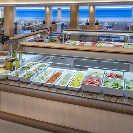 Отель Ght Costa Brava & 3*