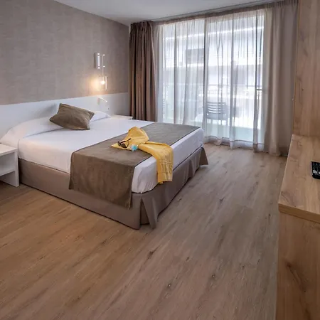 Ght Costa Brava & ホテル 3*